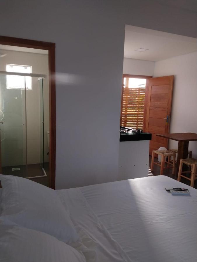 Pousada Suites Do Rosa Прайя-ду-Роза Екстериор снимка